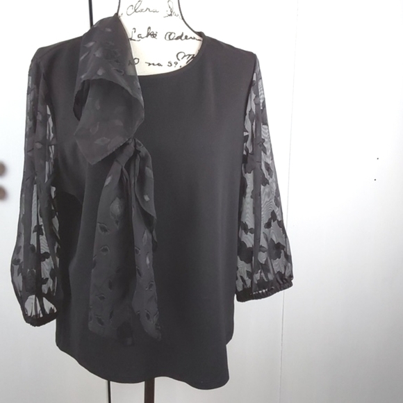 Elle-Black Sexy sheer sleeves Formal elegant Flowy Top Feminine Neutral Sz.XL - Picture 1 of 8